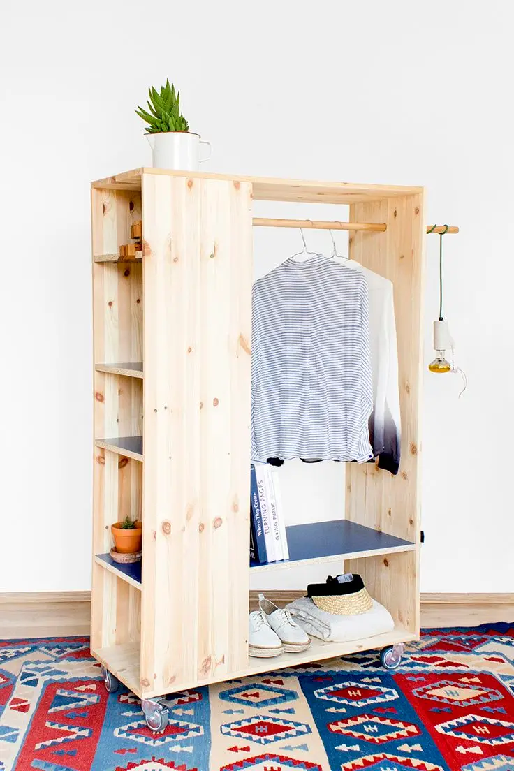 Portable Wardrobe
