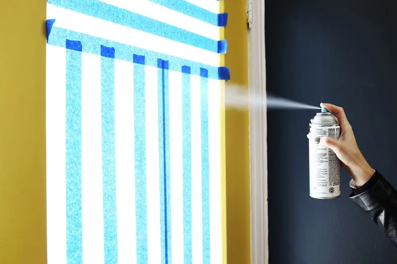 Weekend DIY Project 1: Frosting Glass with Spray Frosting Paint idea