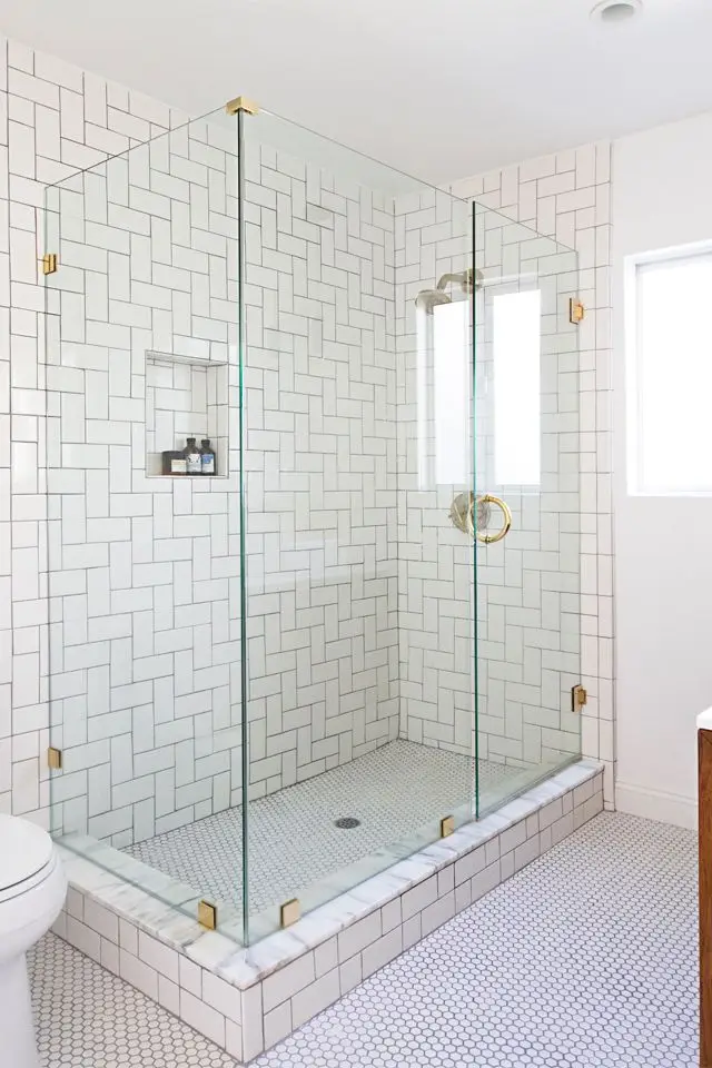 RenoGuide Subway Tiles