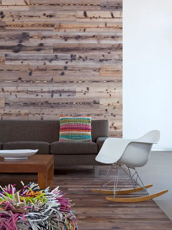 Weekend DIY Project 2: Recycled Wood Wall Feature idea