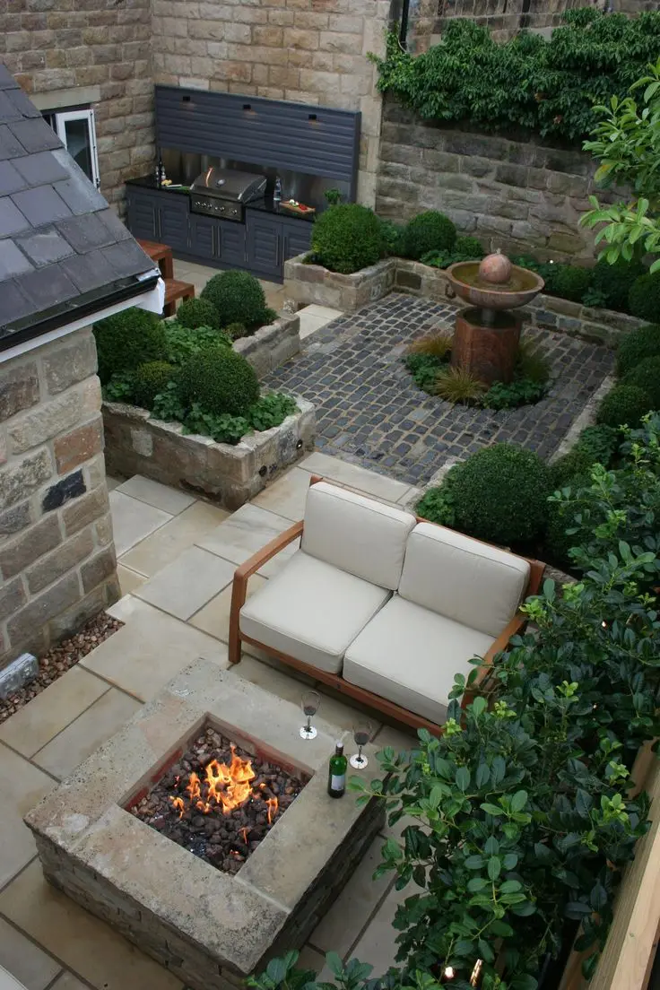 cosy courtyard Fire Pit