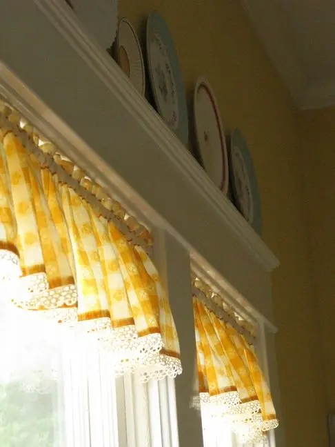 white kitchen yellow curtain
