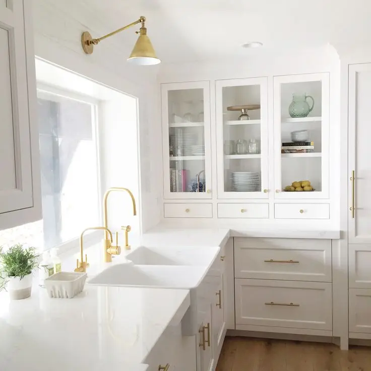 chic white and gold kitchen
