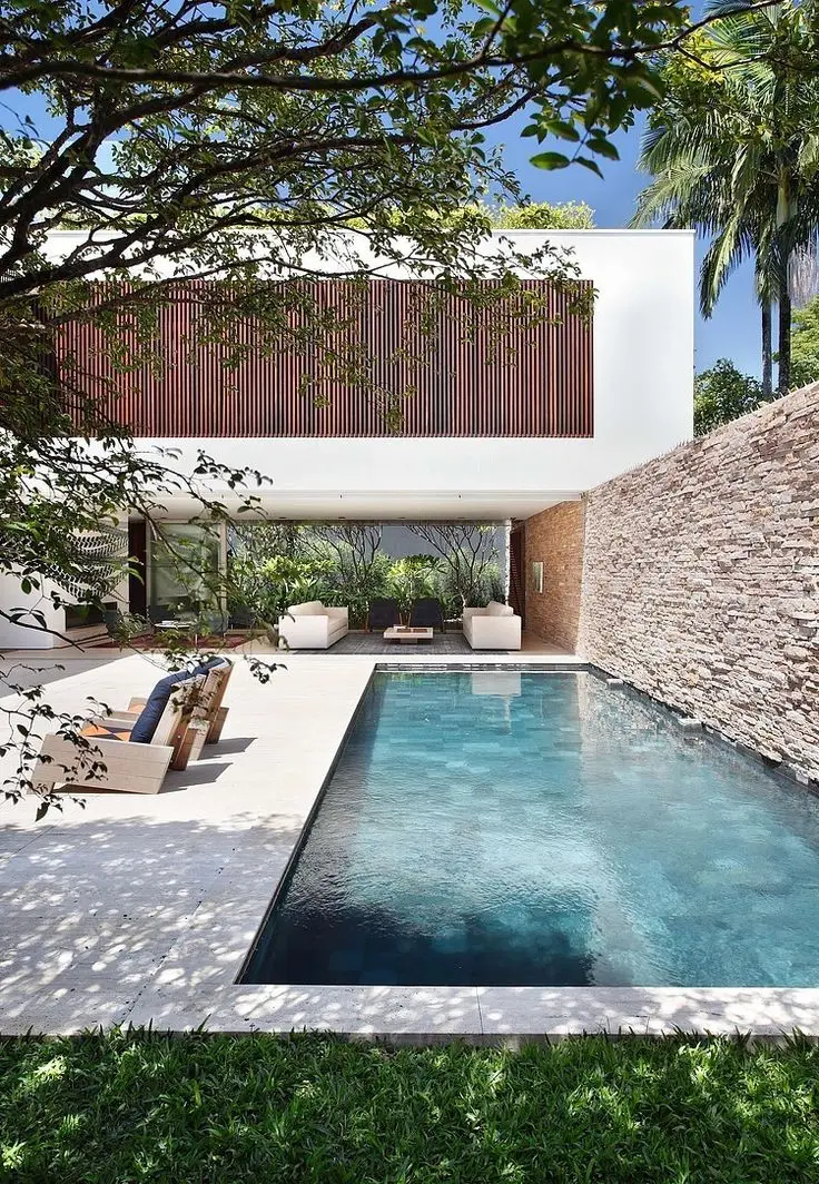 Pool with Retaining Wall
