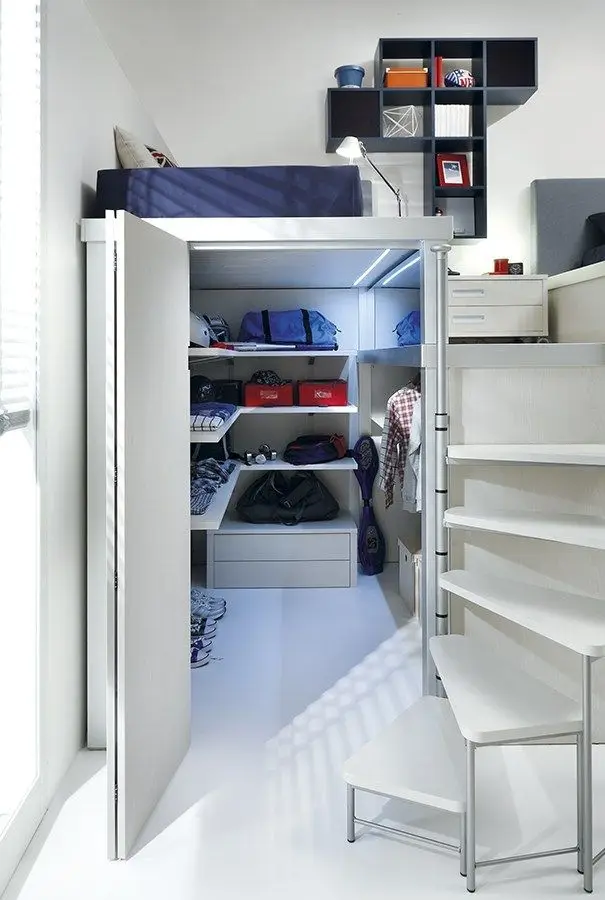 closet underneath the bedroom loft