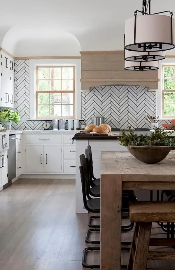 herringbone subway tile splashback
