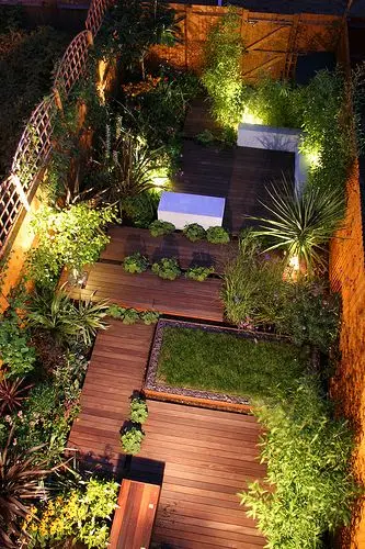 modern small backyard garden