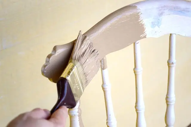 DIY: Shabby Chic Furniture idea