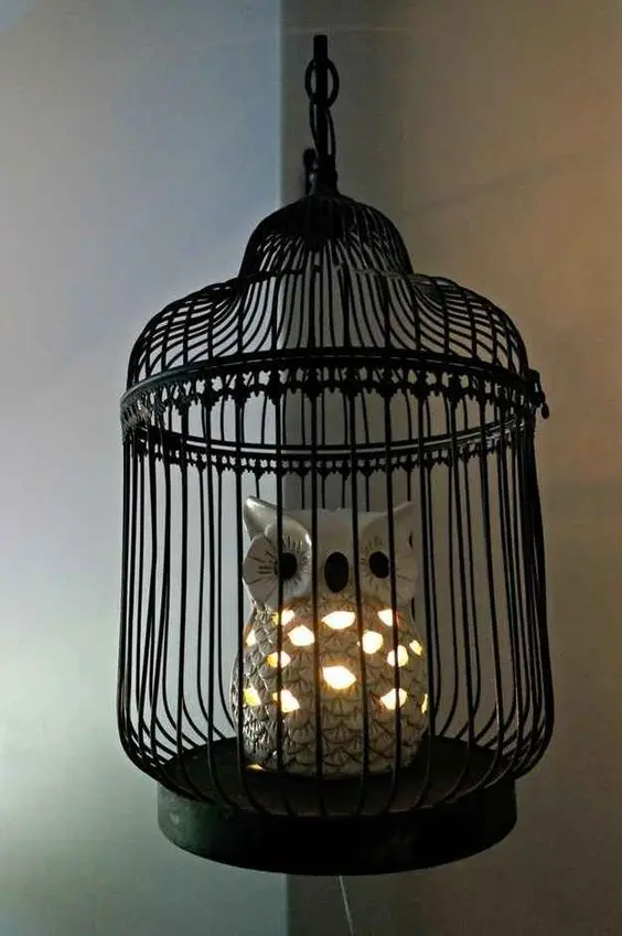 Harry Potter themed owl lamp