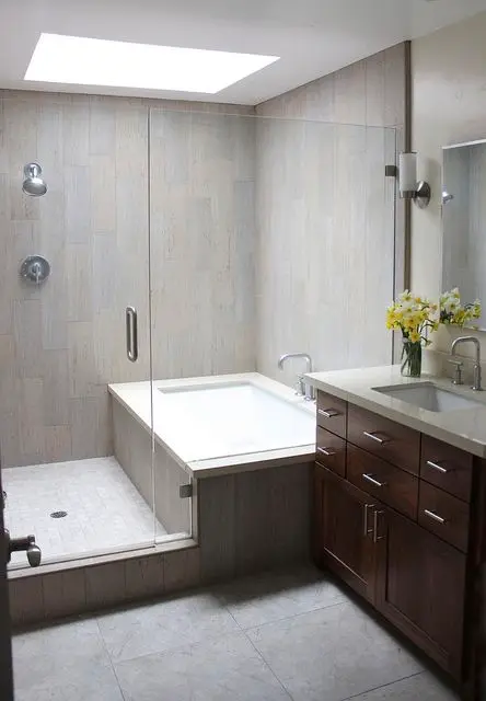 modern small bathroom