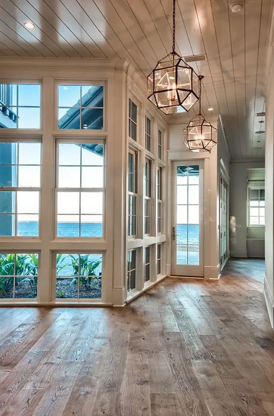 beach house with bare hardwood floors
