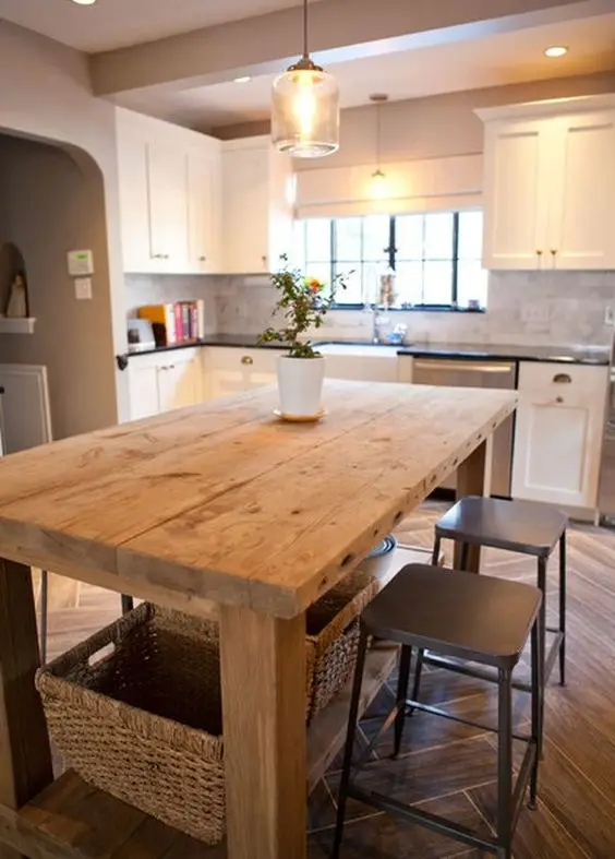 rustic farmhouse kitchen