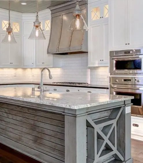 seaside house style kitchen