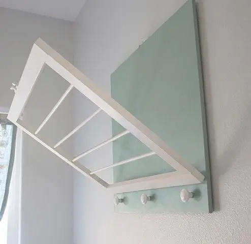 pull down wall drying rack