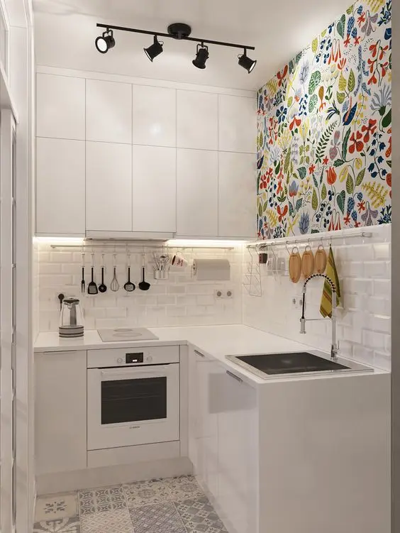 Plains and Prints small kitchen: Add texture and character to an ordinary small kitchen – by playing with plains and prints