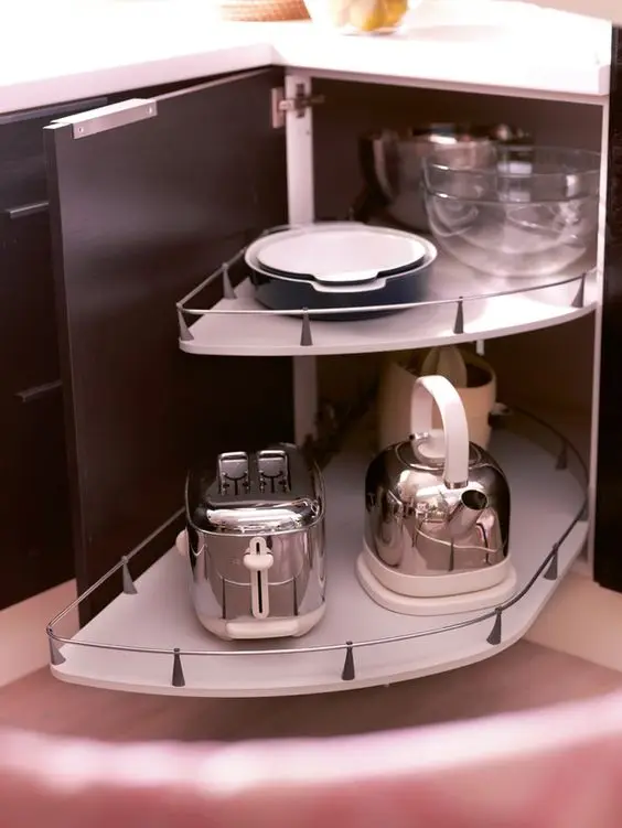 Take Advantage of the Corner Space small kitchen: That hard-to-reach yet generous cabinet corner space is almost always