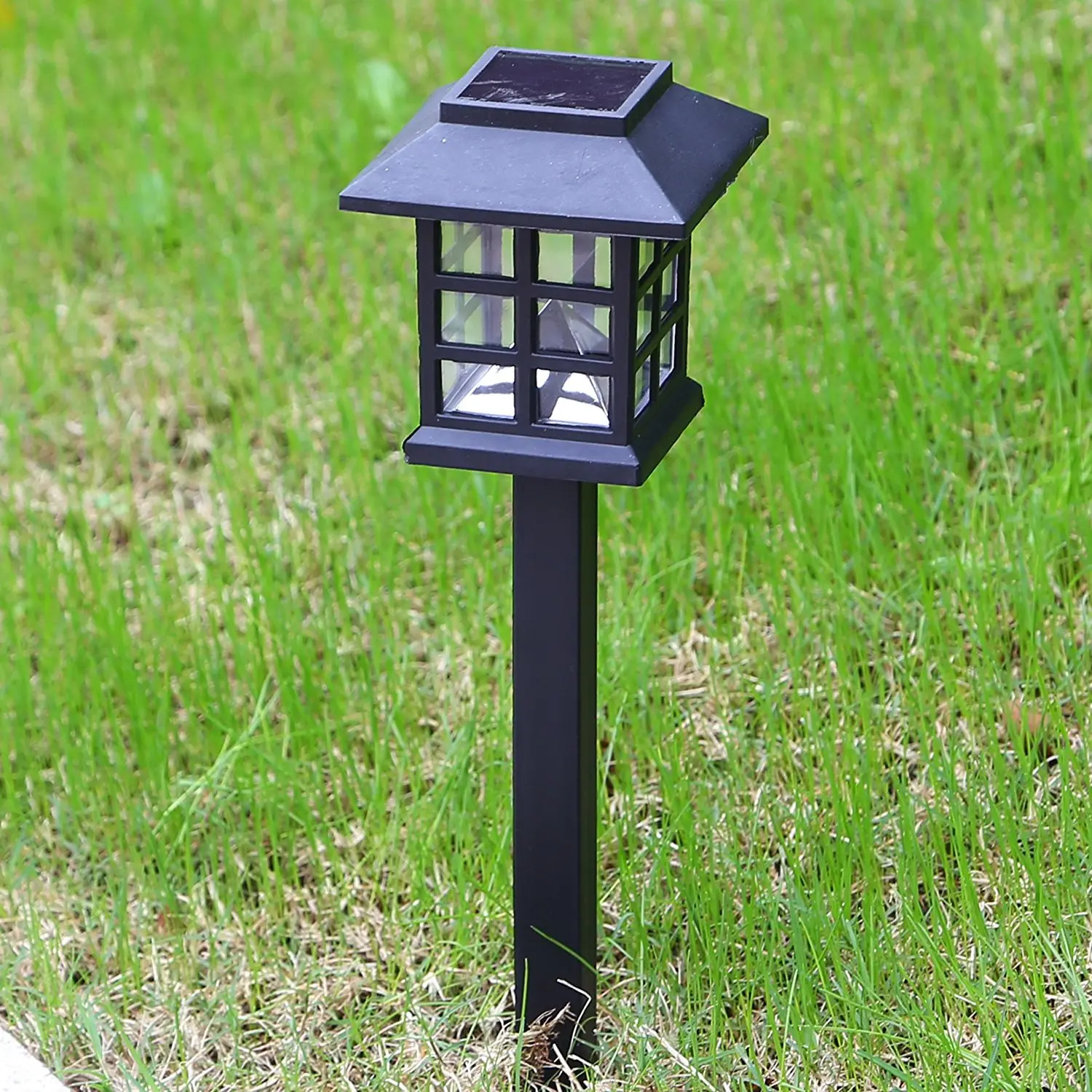 landscape pathway outdoor lights