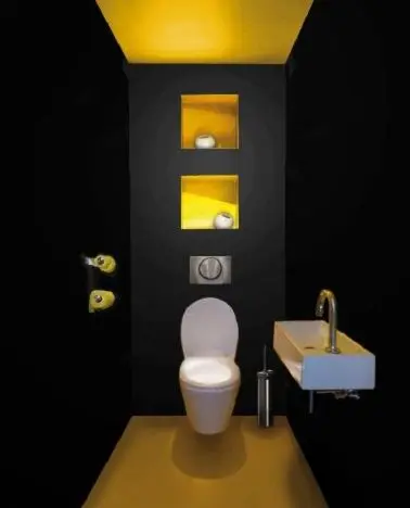 Black and Gold powder room: Striking, impressive, unforgettable. The black and yellow combination is simply arresting!