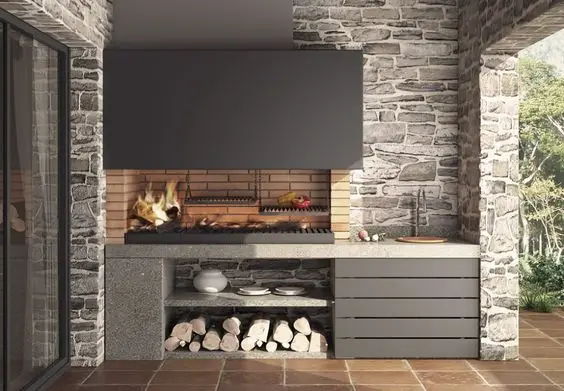 Grey Stone outdoor kitchen: Ultra-modern outdoor kitchen with a lot of archaic charm. Using primeval materials like rough