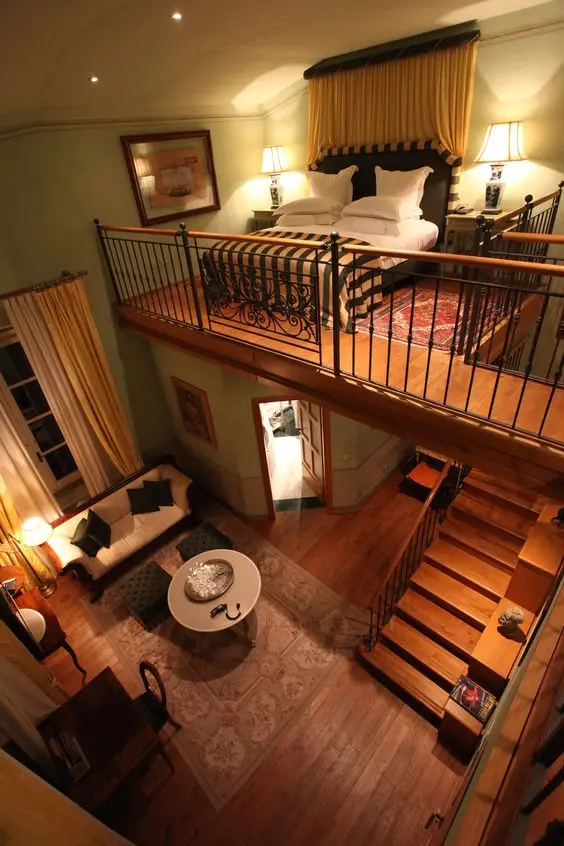 Cosy Cottage Loft loft bedroom: Charming, quaint and unique! This is one of our favourite loft bedroom ideas and designs
