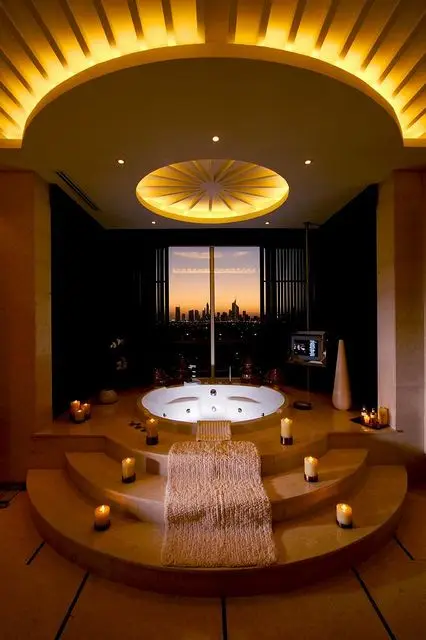 bathtub in a dais