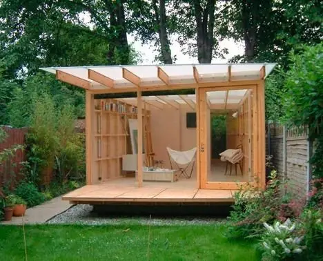 artist's garden studio