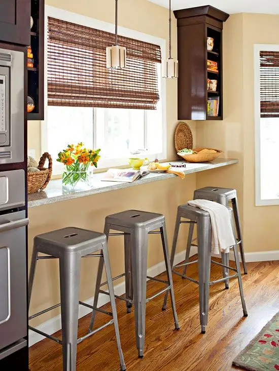 window breakfast bar