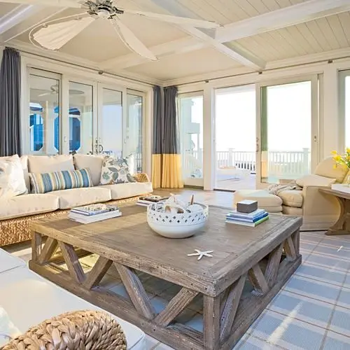 beachhouse family room