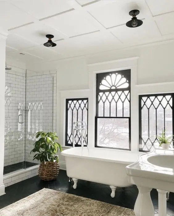 luxurious white bathroom