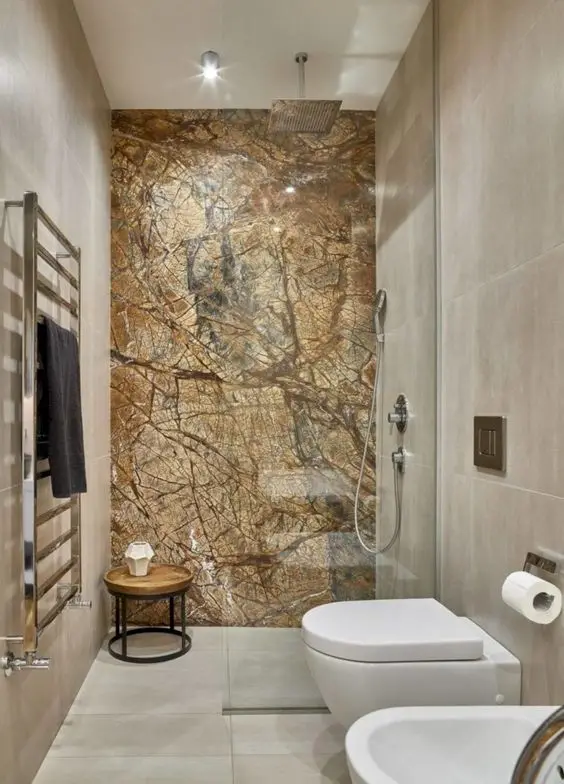 marble accent wall bathroom