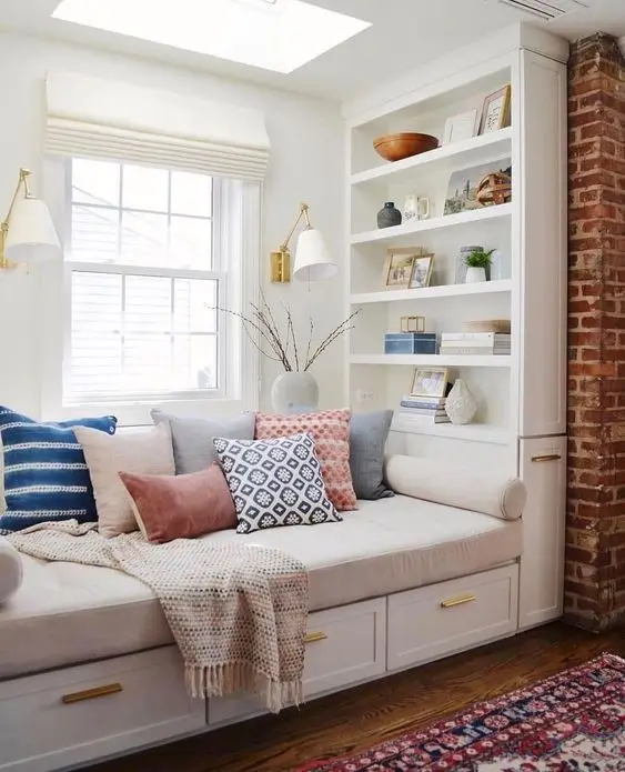 day bed reading nook