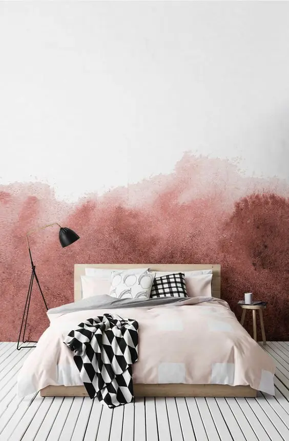Red Grunge Fade wall paint: Edgy, fascinating, extraordinary