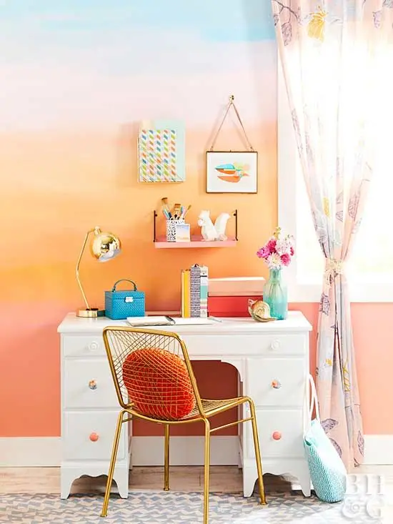 Sunset Ombre wall paint: Capture the magic of sunset with this incredible sunset ombre wall design