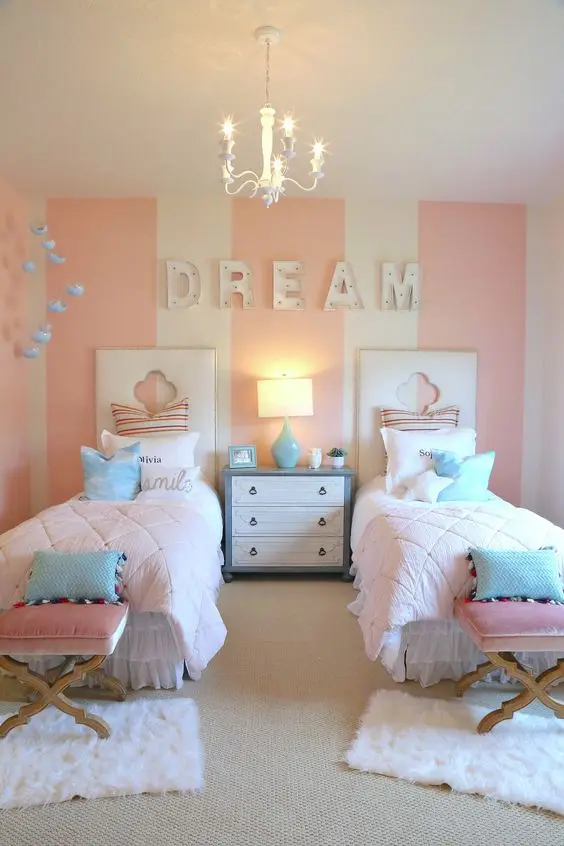 Glam Twinsies kids' bedroom: This is the ultimate girls’ bedroom for adorable sisters. Let your girls share this bright and
