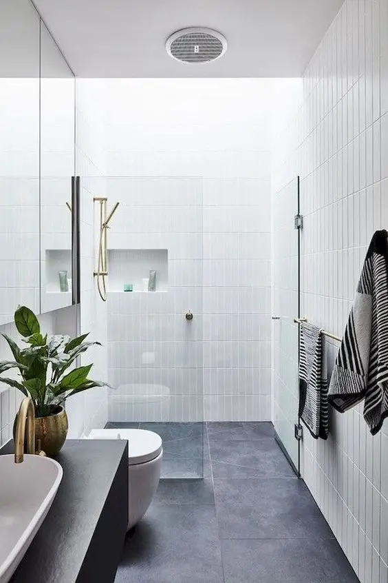 elegant white bathroom