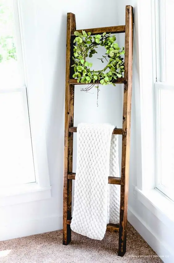 blanket ladder
