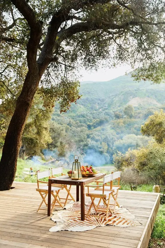 viewing deck with table