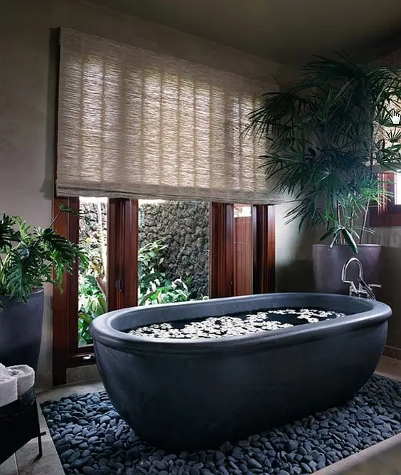 black freestanding tub