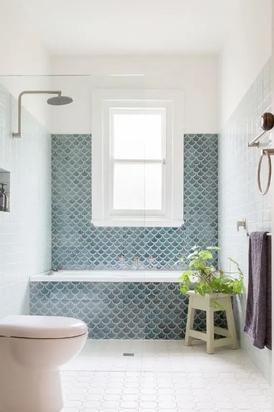 fishtail tile