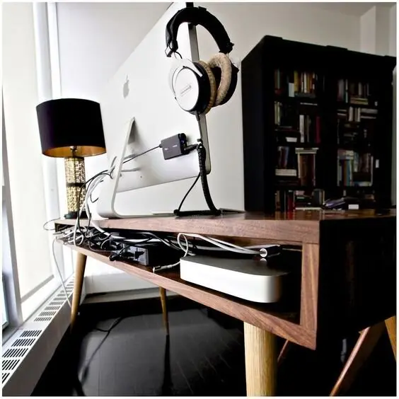 Desk Cord Manager gaming home office: Don’t let the myriad of cables and cords of your assortment of gaming gear distract