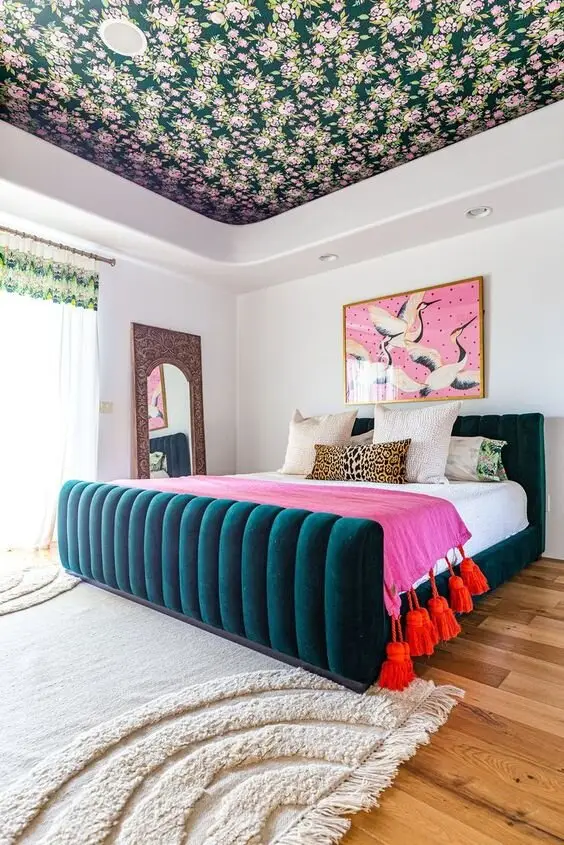 luxurious bedroom