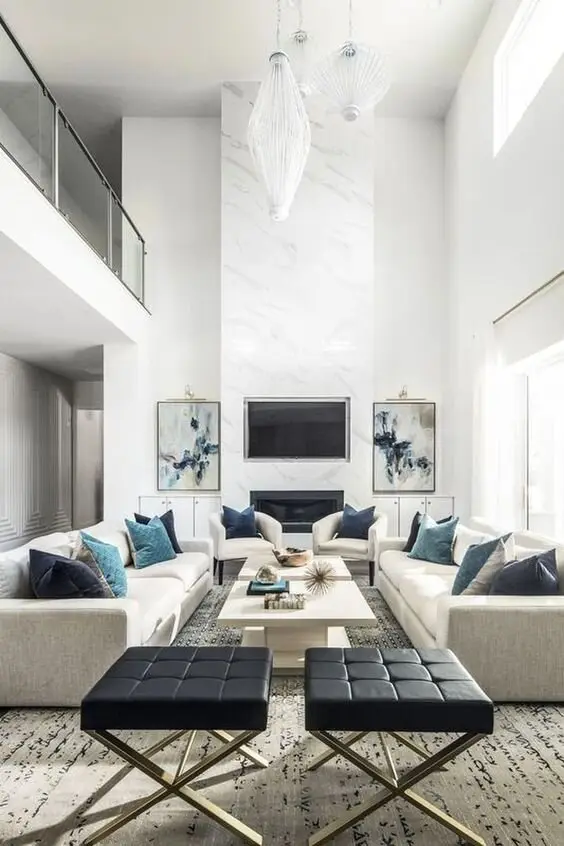 sophisticated modern living room