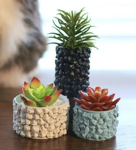 diy rocky tin planters