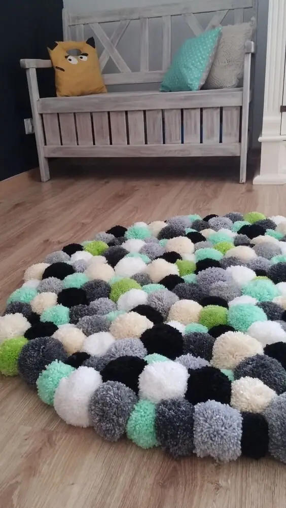 diy pompom rug