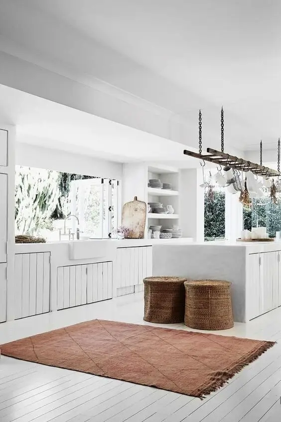 beautiful white kitchen