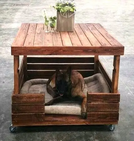 Pallet Doghouse wood project: A pallet doghouse that doubles as a side table, so it can sit in the lounge room without