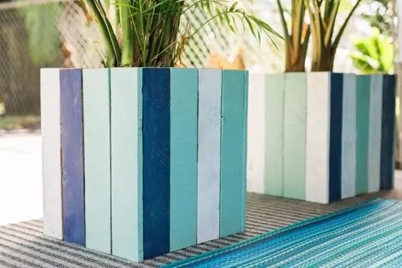 coastal pallet garden planters