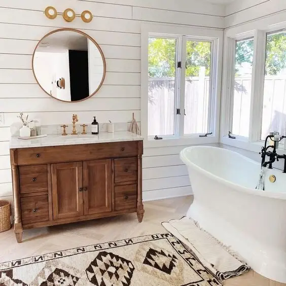 farmhouse bathroom