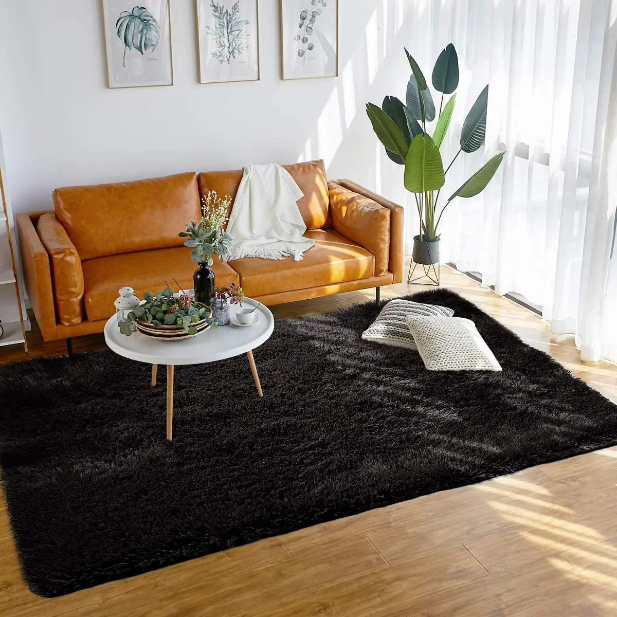 black shaggy rug
