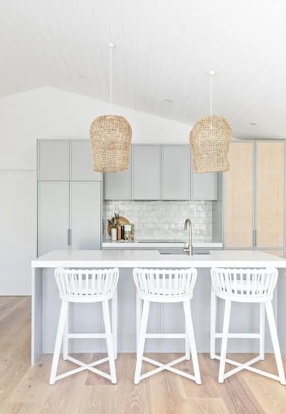 coastal modern kitchen